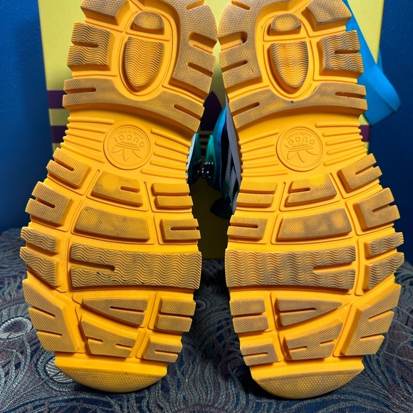 GUCCI x Adidas - Picture 6 of 8